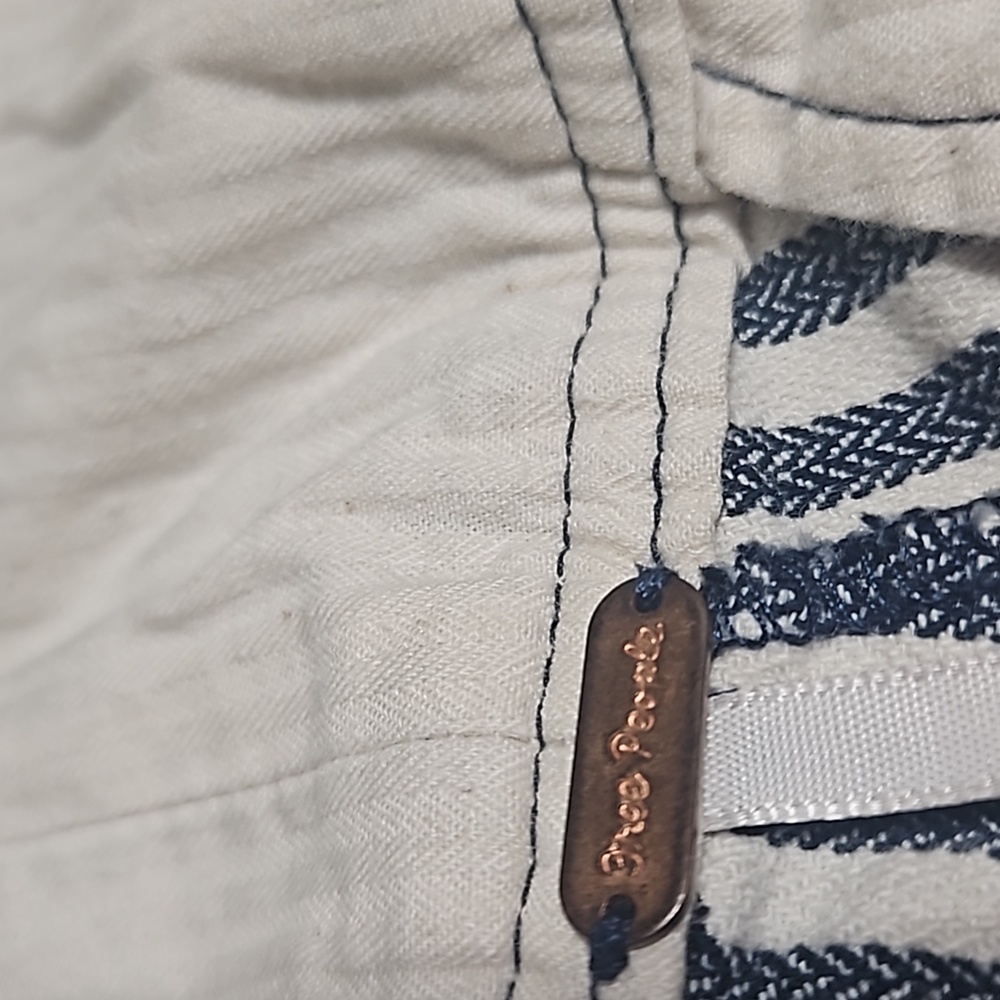 Pants - Picture 6 of 7